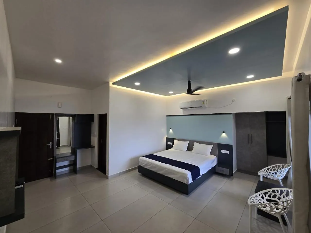 Sea Breeze Cherai Homestay Pallipuram