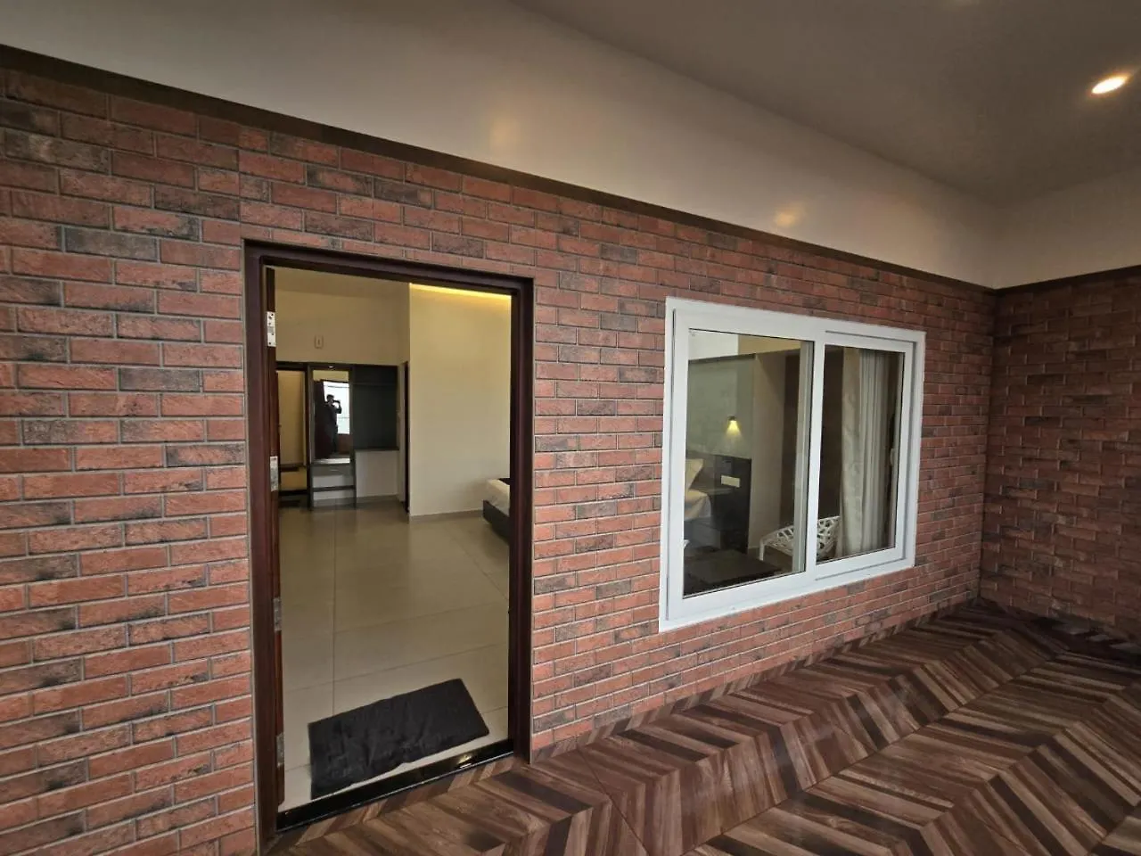 Sea Breeze Cherai Homestay Pallipuram