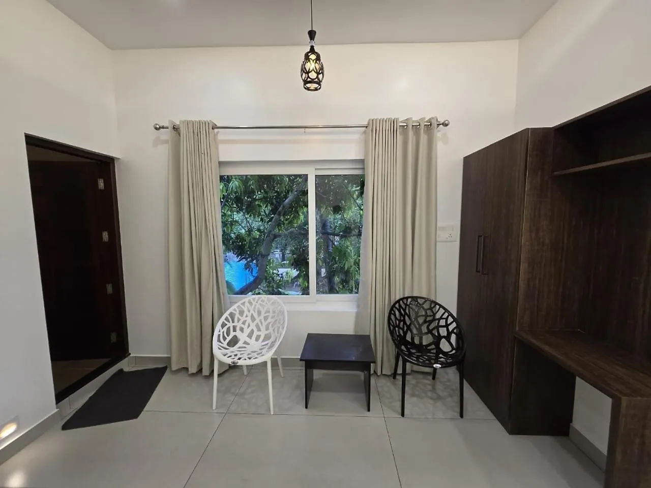 Sea Breeze Cherai Homestay Pallipuram